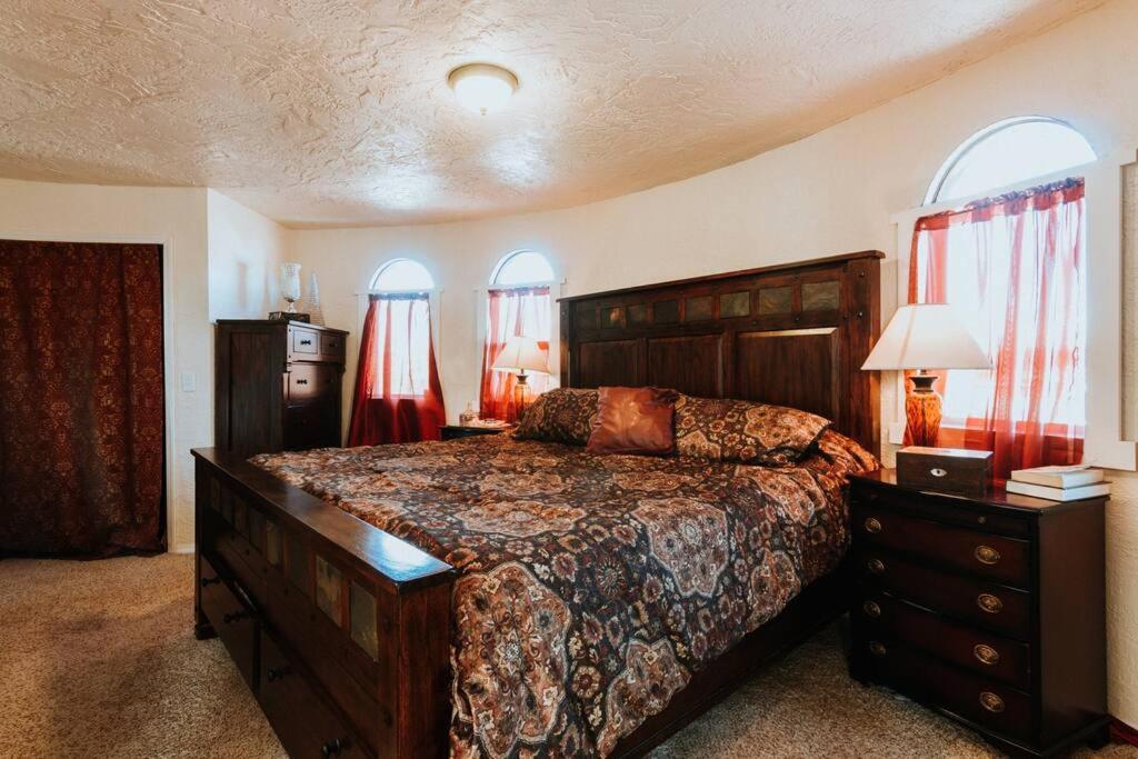 Lavender Castle Villa Sequim Dış mekan fotoğraf