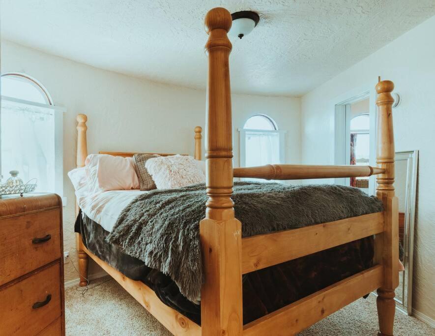 Lavender Castle Villa Sequim Dış mekan fotoğraf